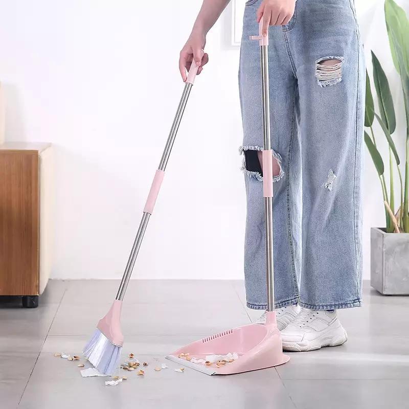Cleaner Brush with Helper