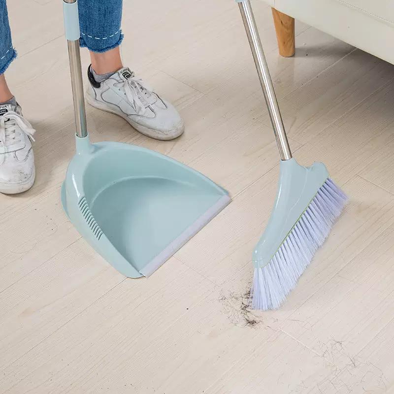 Cleaner Brush with Helper
