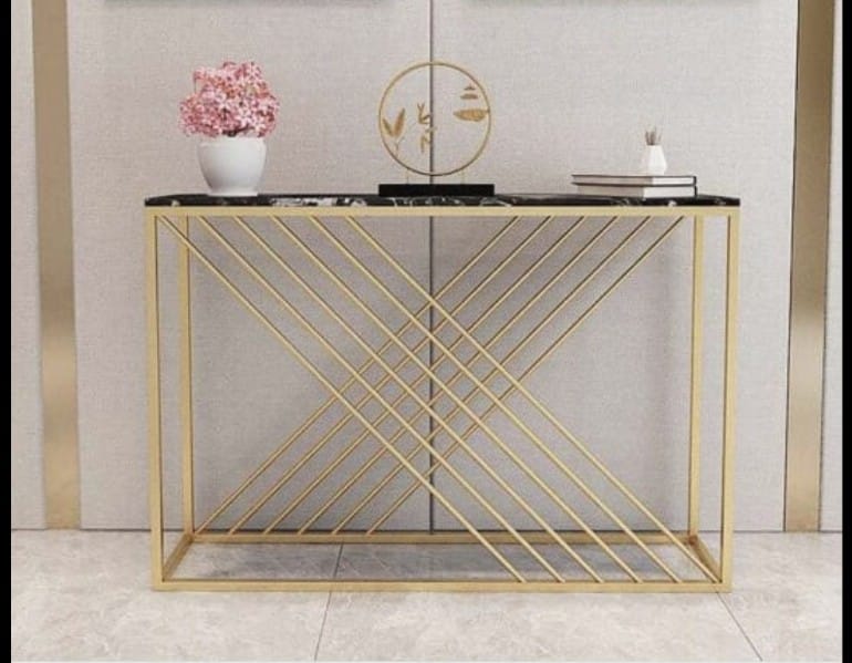 European Style Console | 1045